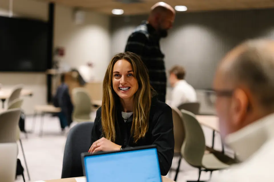 Konferensvärd till Hitech